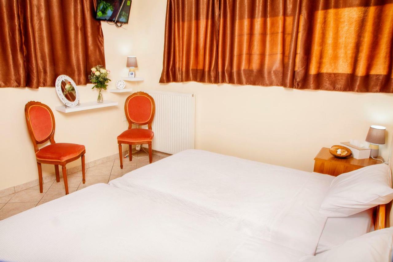 Cozy Country House Hotell Kalivia Thorikou Exteriör bild